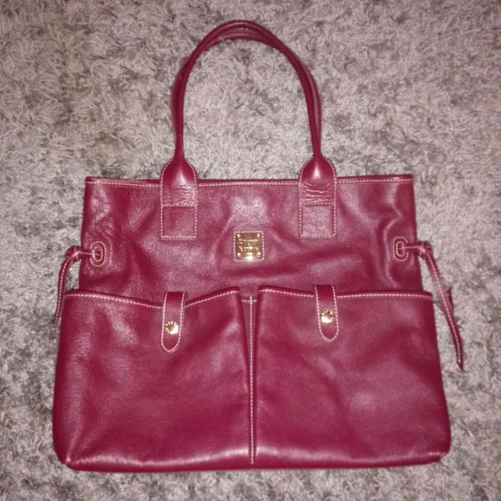 DOONEY & BOURKE Leather Tote w/ Dustbag